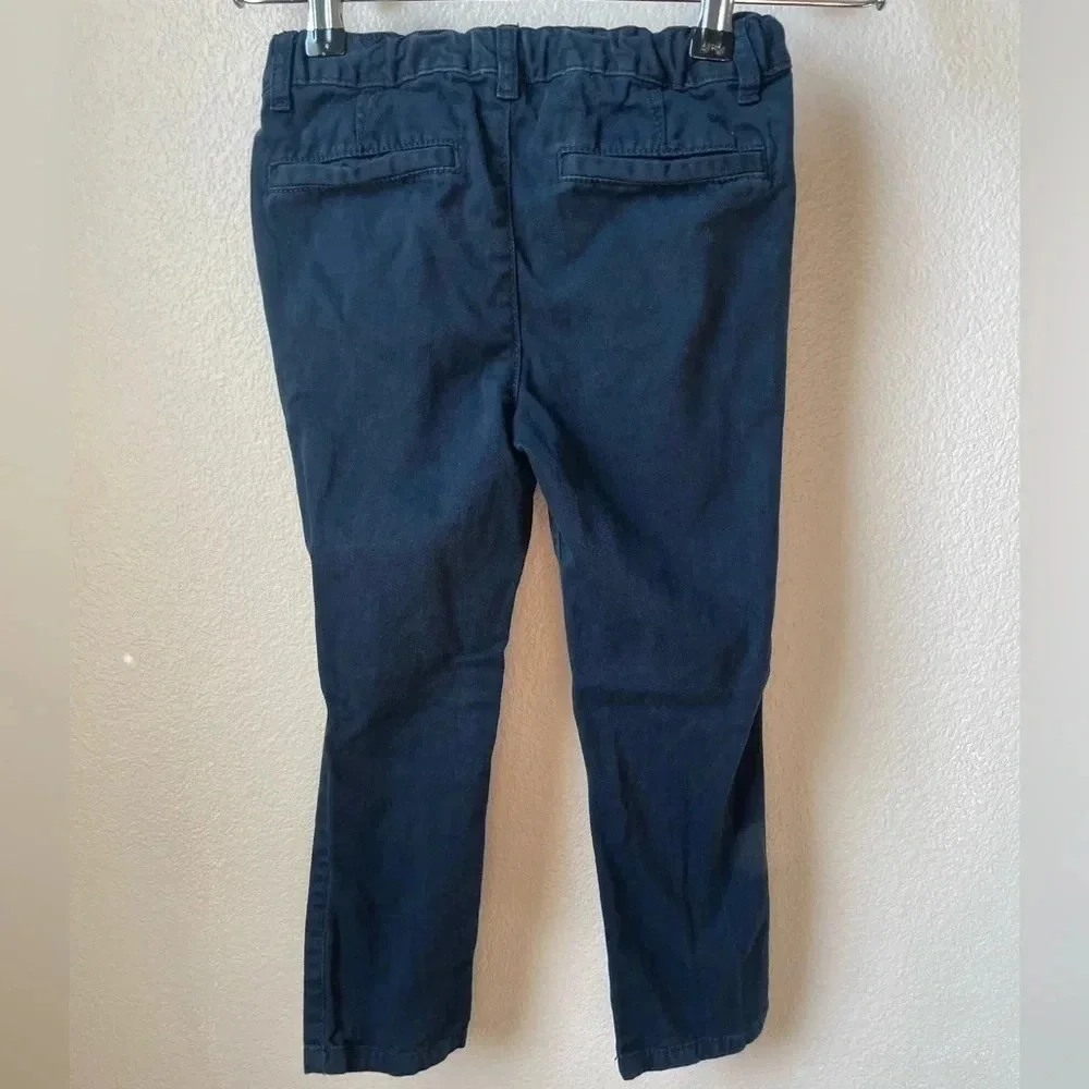 The Children’s Place 5T navy blue pants with adjustable waistband.